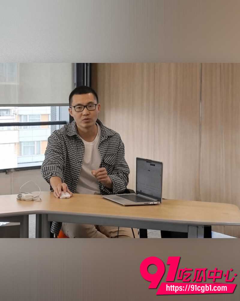 上海复旦经院副教授王龙 3 上海复旦经院副教授王龙 3