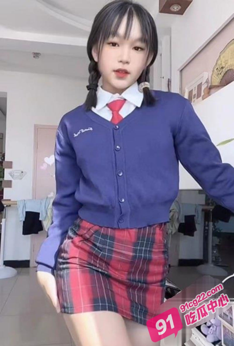 快手颜值靓女蒙佳怡 全裸浴室跳骚舞高清视频流出