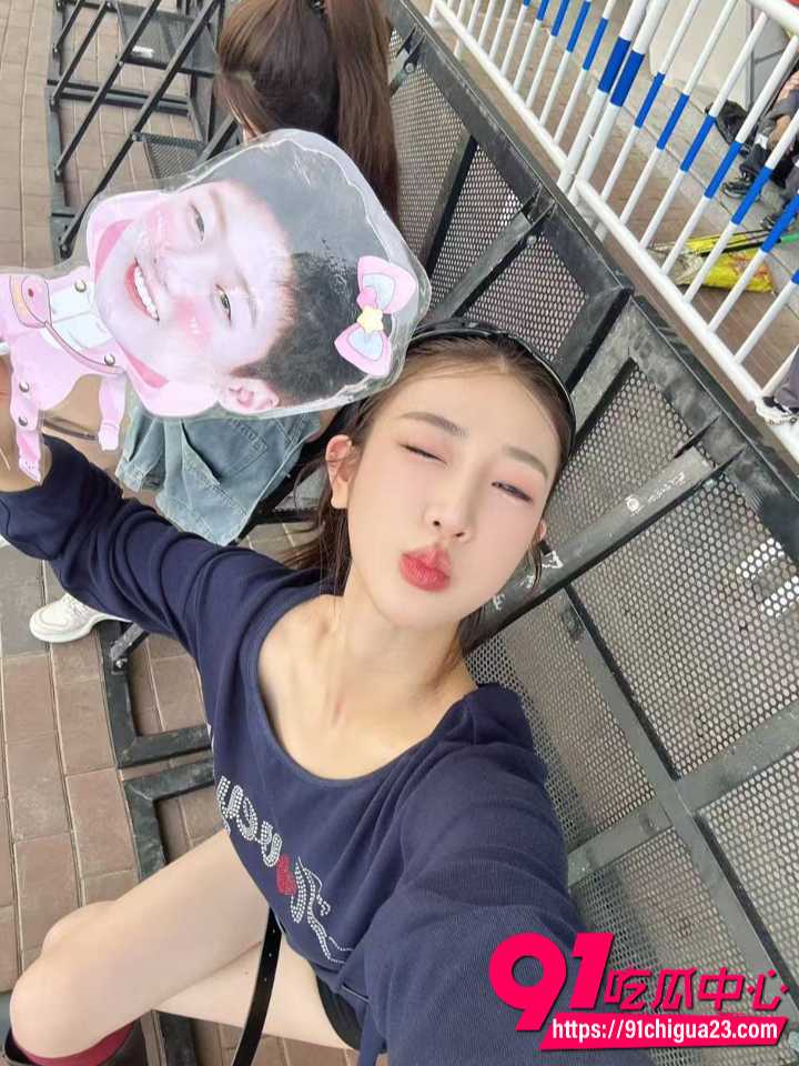 极品女神李佳蓉和男友同居生活曝光2