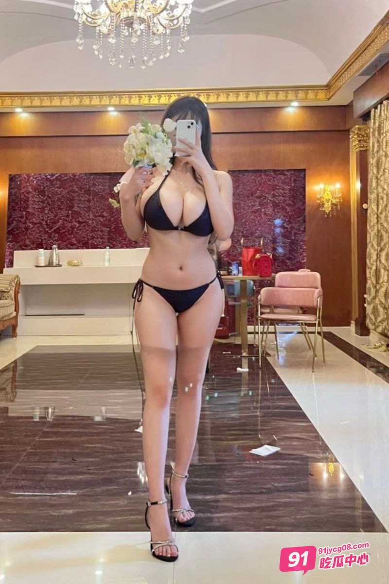 辽宁丹东巨乳妹王鹏户外露出 日本留学玩的就是花~ 配图5