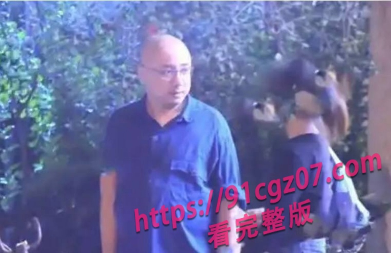 徐峥被曝骚扰人妻长期嫖娼34.jpg