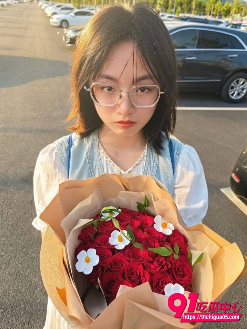 极品反差学生小母狗李佳怡1