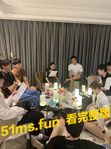 内地女明星 国民女神 杨颖 Angelababy 抽烟视频曝光 明星聚会现场不雅画面