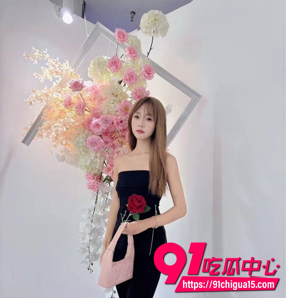 长春师范大学张钰约炮视频流出 情趣装后入打桩淫叫不止!