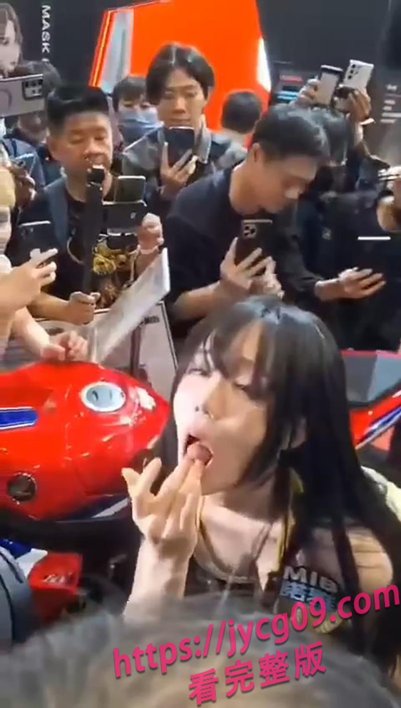 台湾成人展TAE热度飙升！靓女花式互动引爆全场 配图