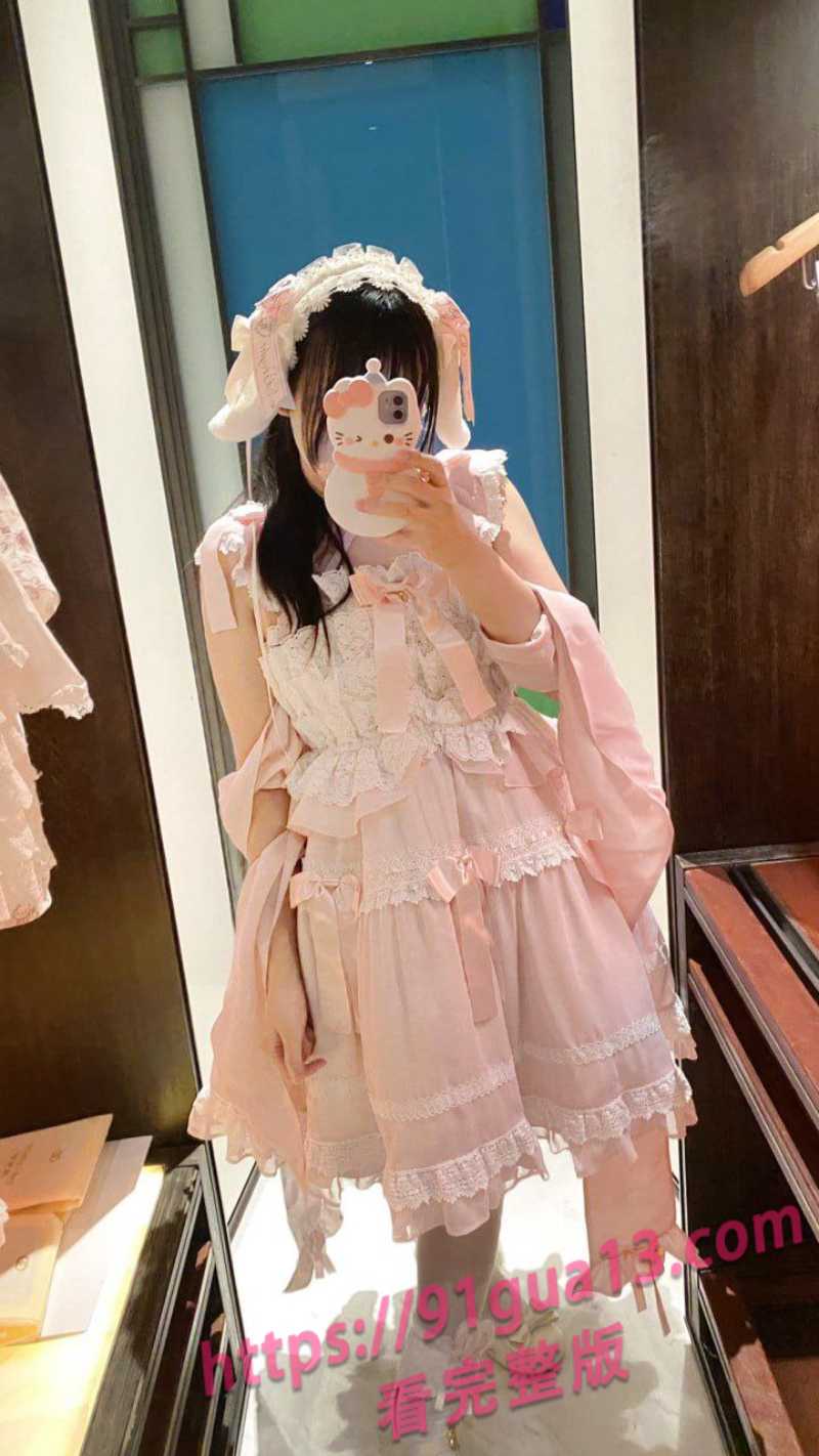 清纯女学生被调教成肉便器 看到主人肉棒就淫水狂流