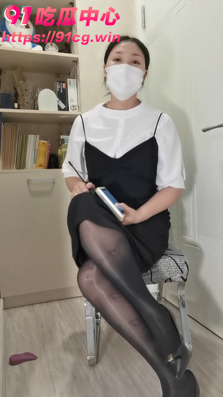 小菊花课堂丝袜生理课讲解女性乳头敏感度与高潮技巧 性感示范让学员彻底掌握快感秘诀