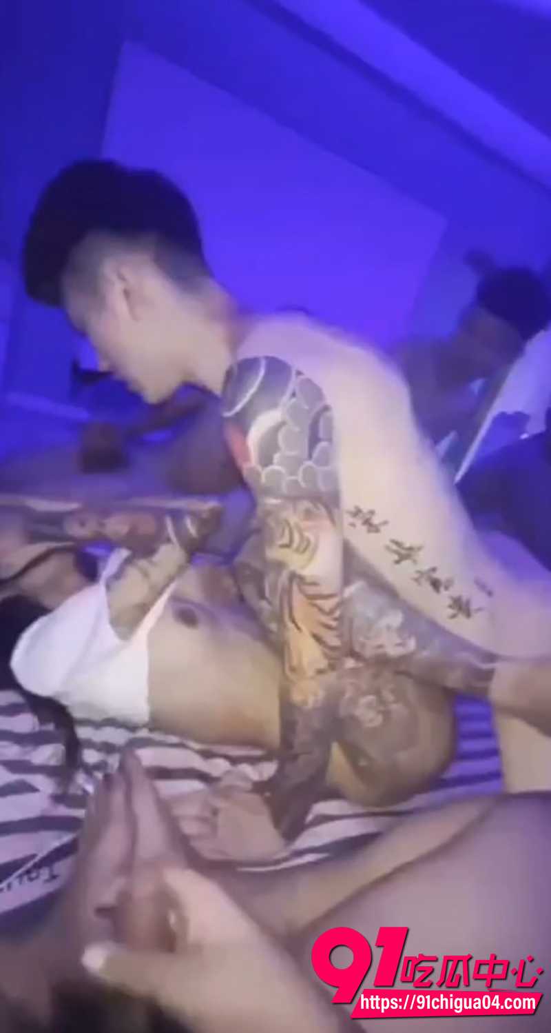 2精神小妹陈美娇1V7 2