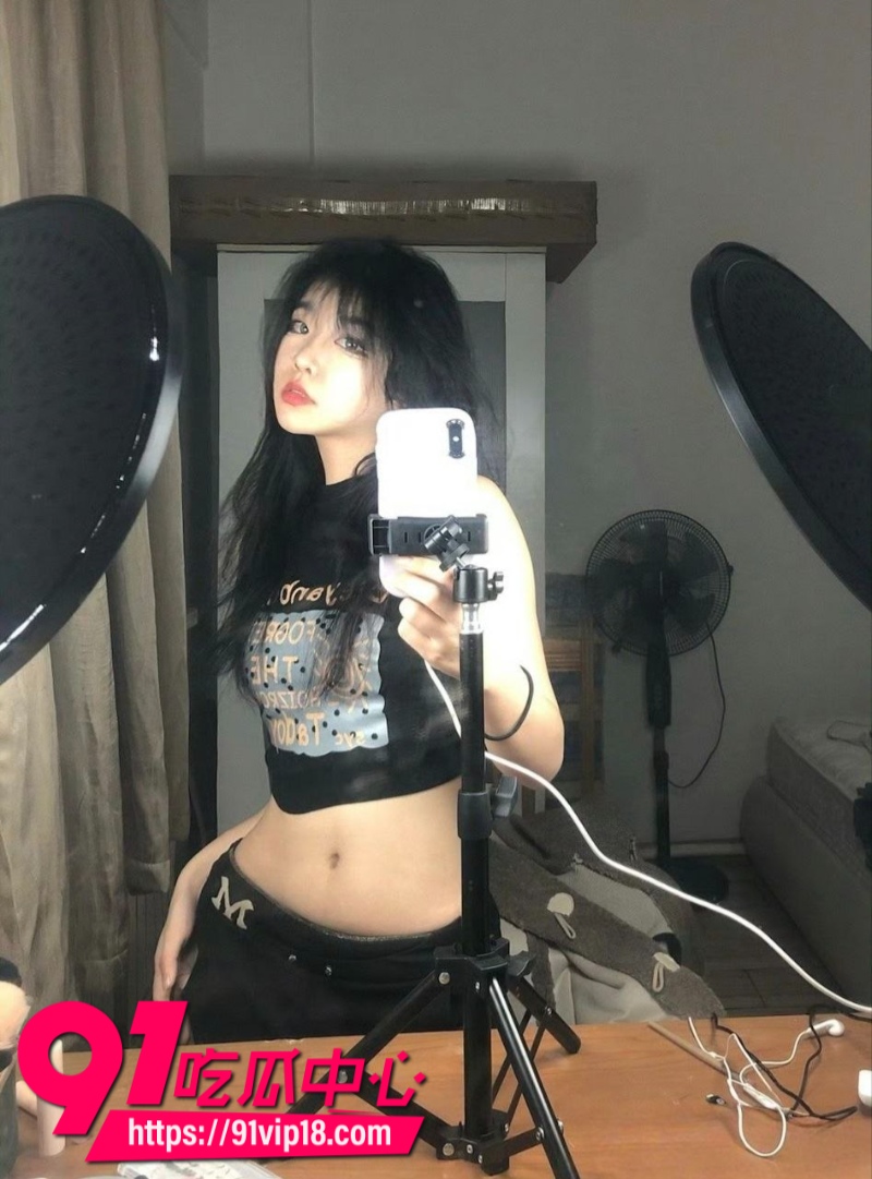 大连聚点传媒女主播小狗张熙为了维护榜一大哥出卖肉体下海陪睡14 大连聚点传媒女主播小狗张熙为了维护榜一大哥出卖肉体下海陪睡14