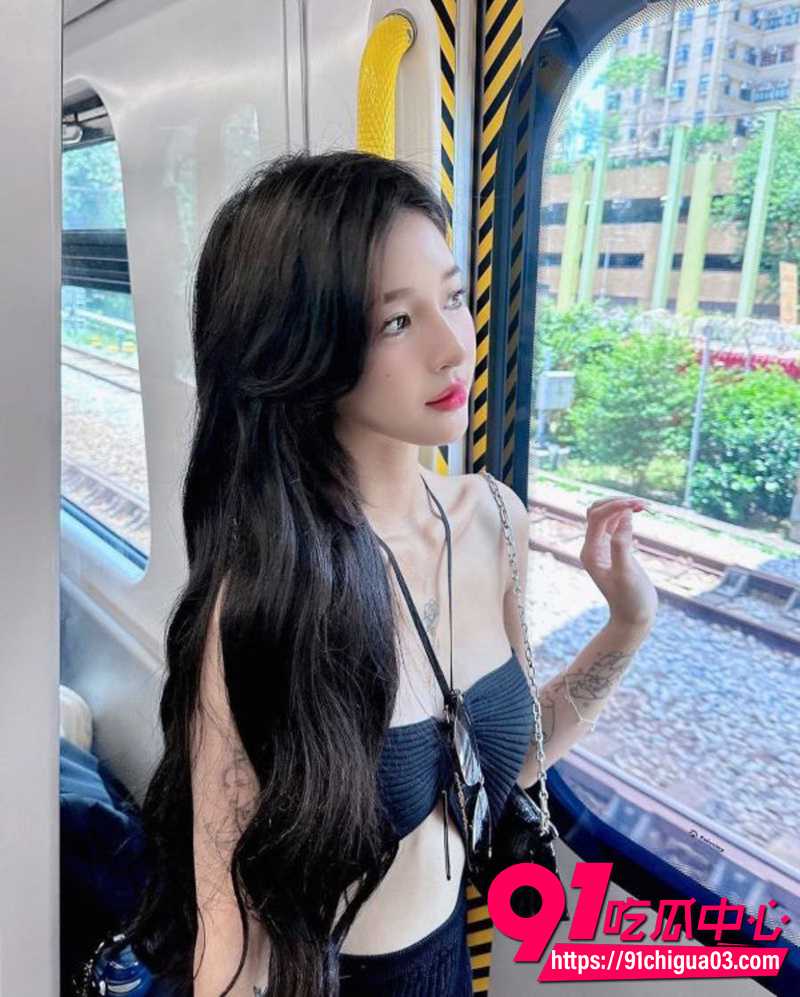 IG人气网红韩妮Hunny 被前男友泄出高清做爱自拍视频 胸口玫瑰纹身实锤!