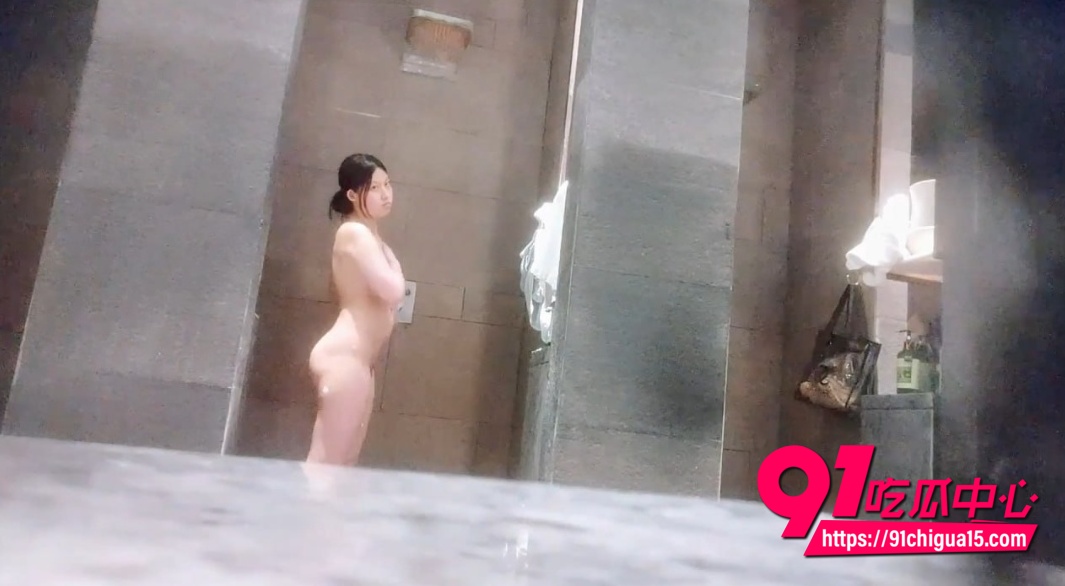 大神女澡堂偷拍视频3