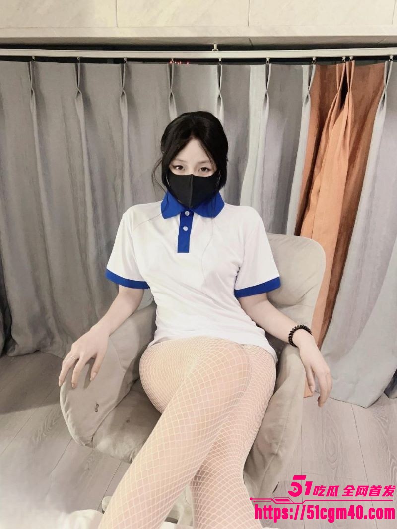 海角乱伦大神粉逼骚老婆新作 3