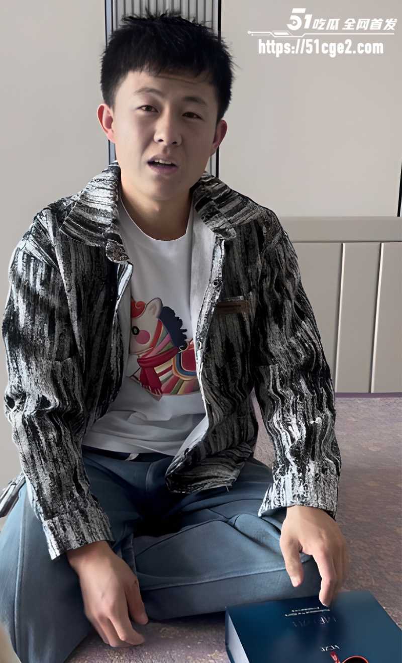 宁夏快手网红漠南 尚军马林马军 4v1强奸女技师 8 宁夏快手网红漠南 尚军马林马军 4v1强奸女技师 8