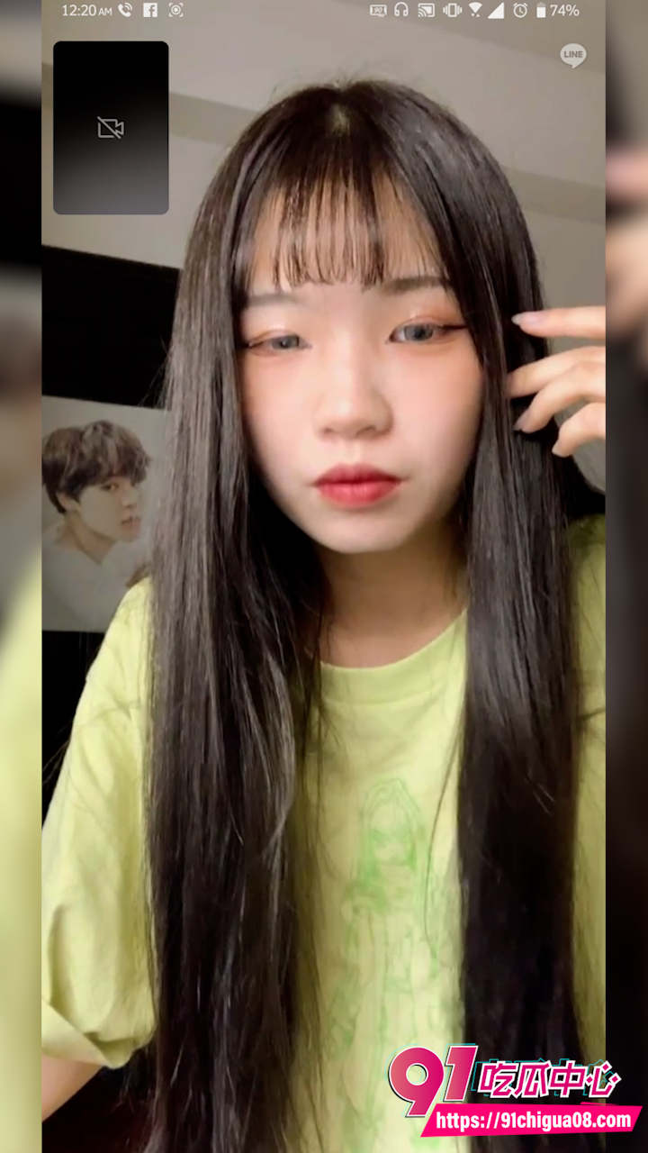 台湾嫩妹面试女模特被套路脱光全身衣服5