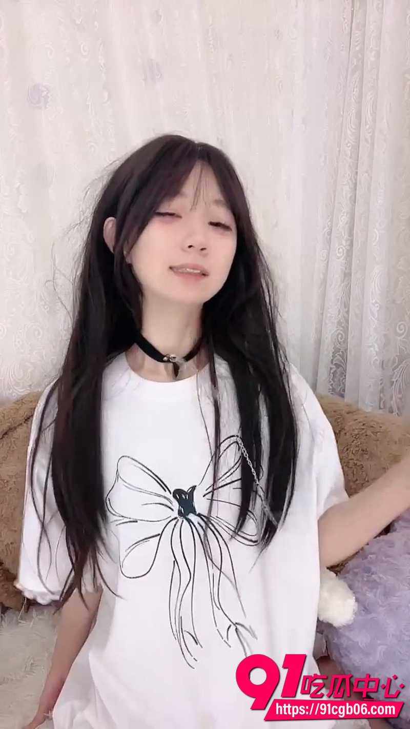 娃娃脸校花 5洛丽塔 付费直播录屏流出 娇小身材全裸骚舞抠逼 淫荡扭腰让人血脉喷张！