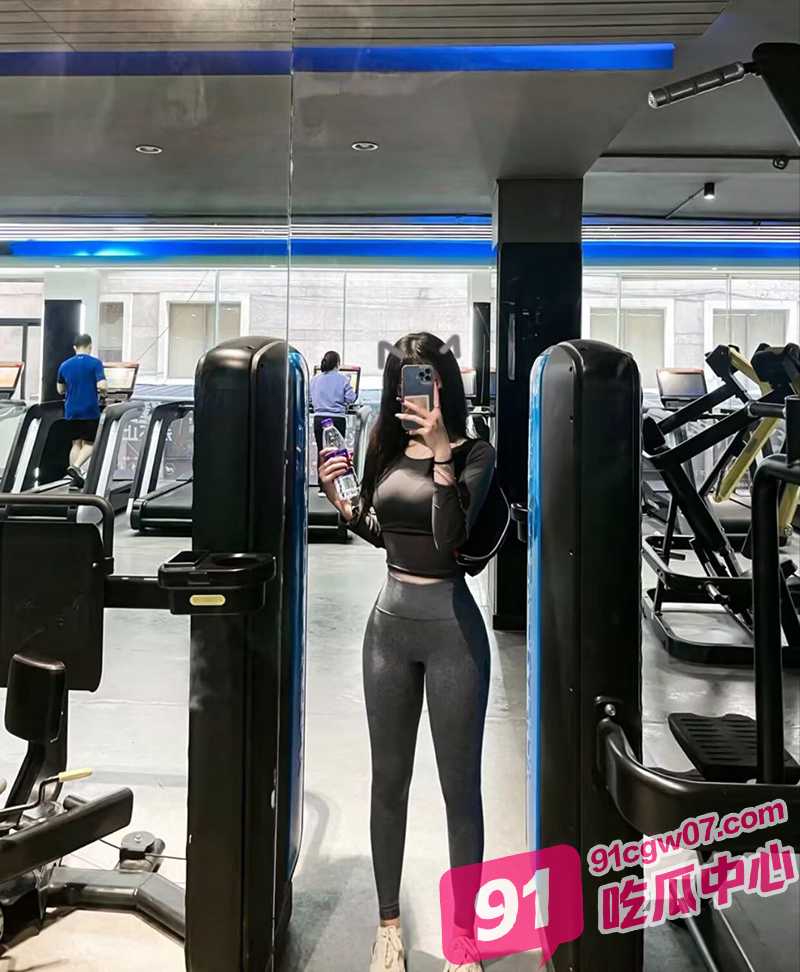 02.jpg