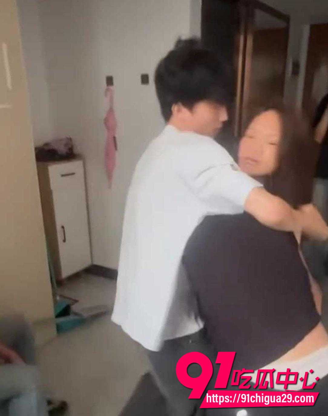 男子出轨被抓包4