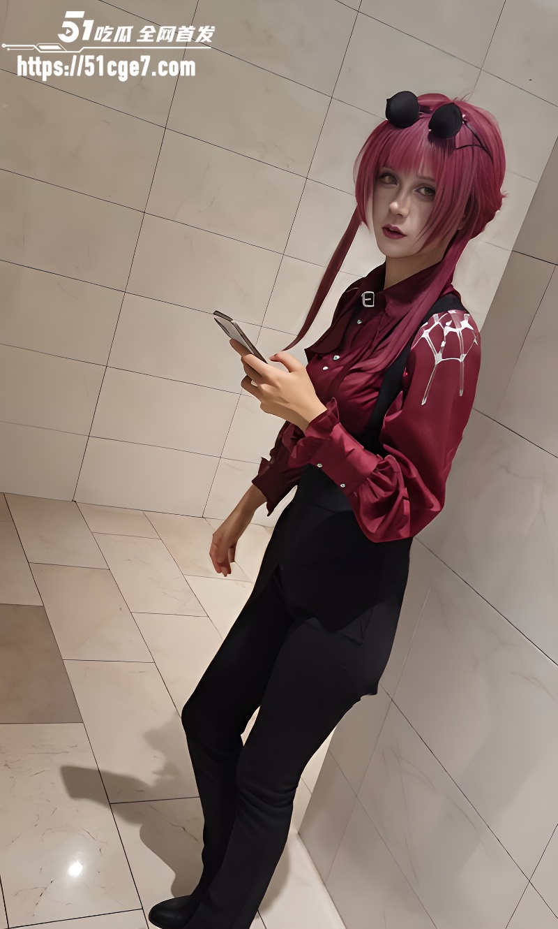 漫展女厕偷拍多位性感coser 4 漫展女厕偷拍多位性感coser 4