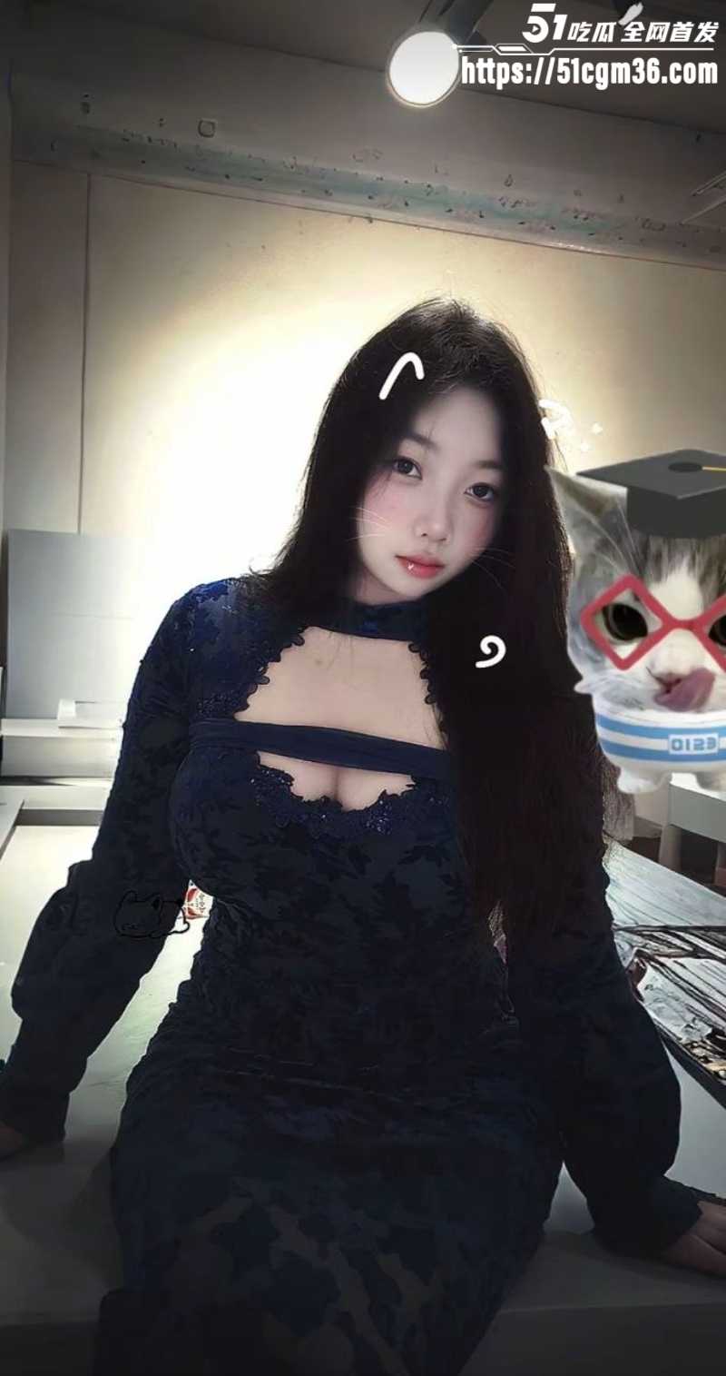 云南临沧母狗 罗医 技校毕业下海卖淫 1