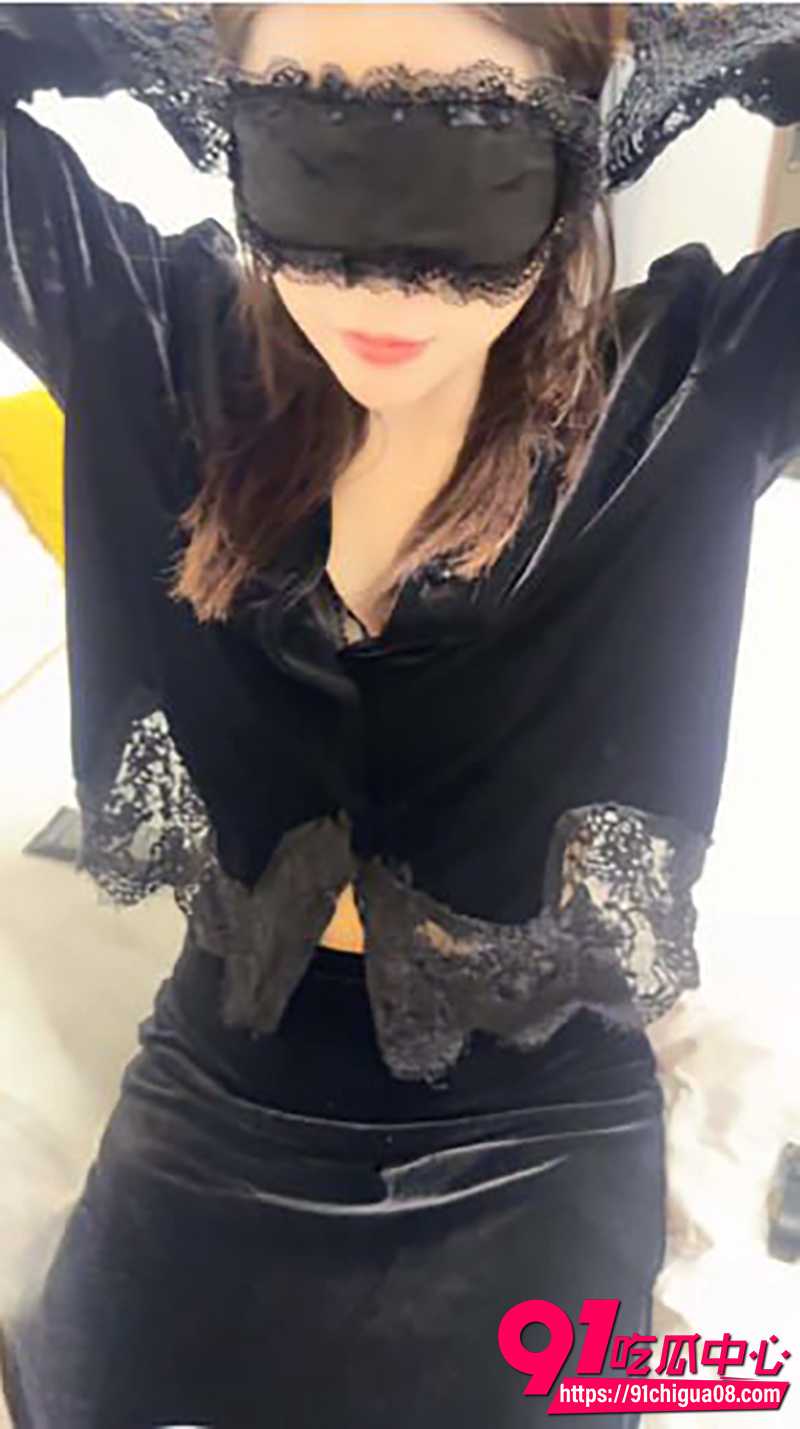 海角大神奶子即正义 美少妇被调教成母狗 肛交初体验记录 深喉爆操内射不要太爽！