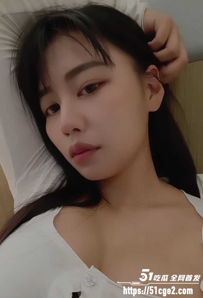 极品高颜值巨乳白领Eva性爱视频流出 2 拷贝 极品高颜值巨乳白领Eva性爱视频流出 2 拷贝