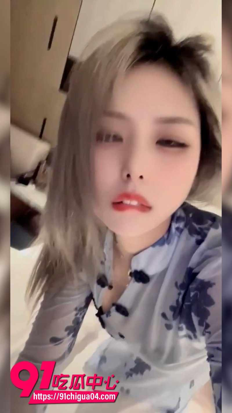 快手极品御姐猫儿大尺度自慰福利7