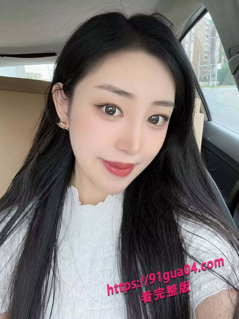 美艳人妻厕所诱惑儿子04