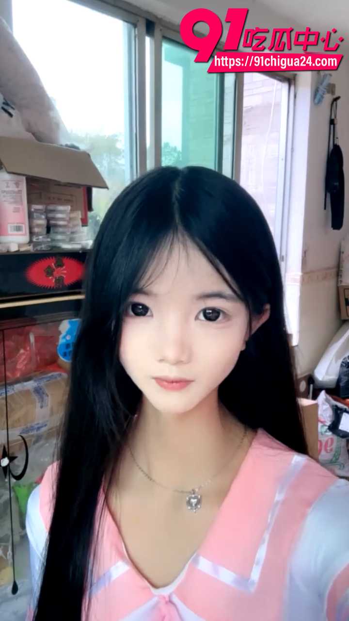 福建萝莉精神小妹水嫩宝宝 直播结束后被粉丝拉上车无套内射 猛干到高潮连连