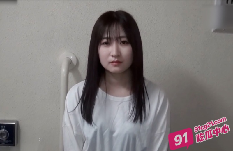 甜美少妇被六男玩弄 竟能忍住一声不吭 全程视频流出！ 配图3