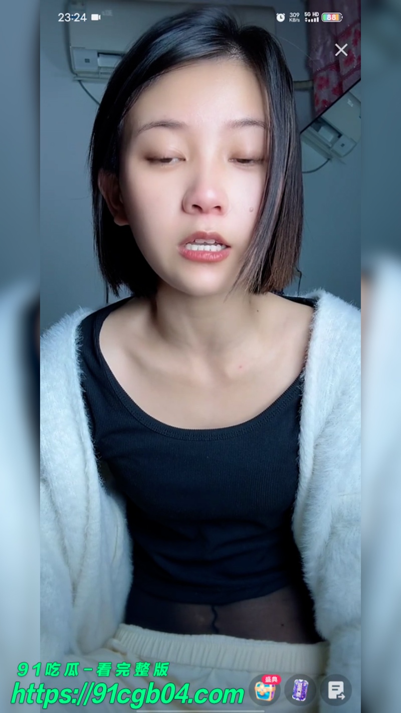 快手顶级反差女神Koko定制裸舞网页素材4水印版