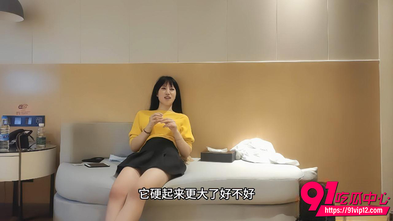 鸭哥探花精选佳作 酒店约炮黑发素颜萌妹 温柔外表下骚浪本性 激情啪啪水声高潮连绵！