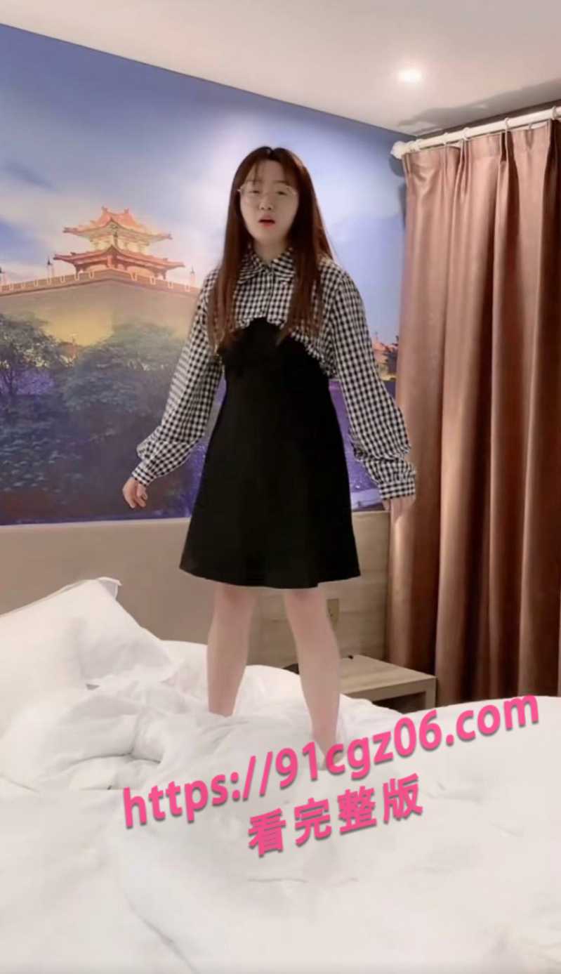 抖音搞笑博主也塌房？女网红赵小娜跟小伙约炮视频遭无良偷拍博主曝光！