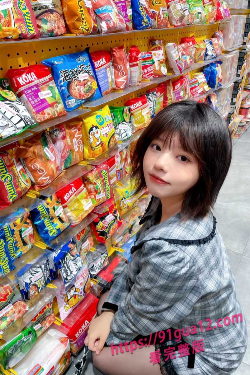 女大学生图片1.jpg 女大学生图片1.jpg