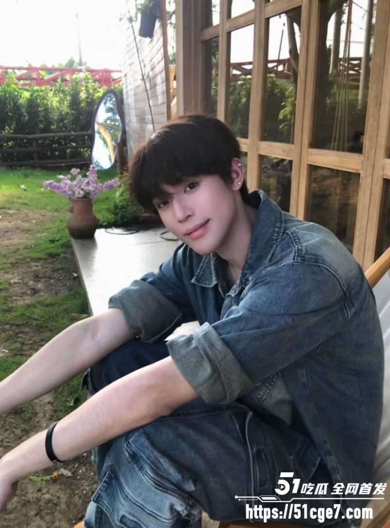 抖音男网红 杨洁 21 抖音男网红 杨洁 21