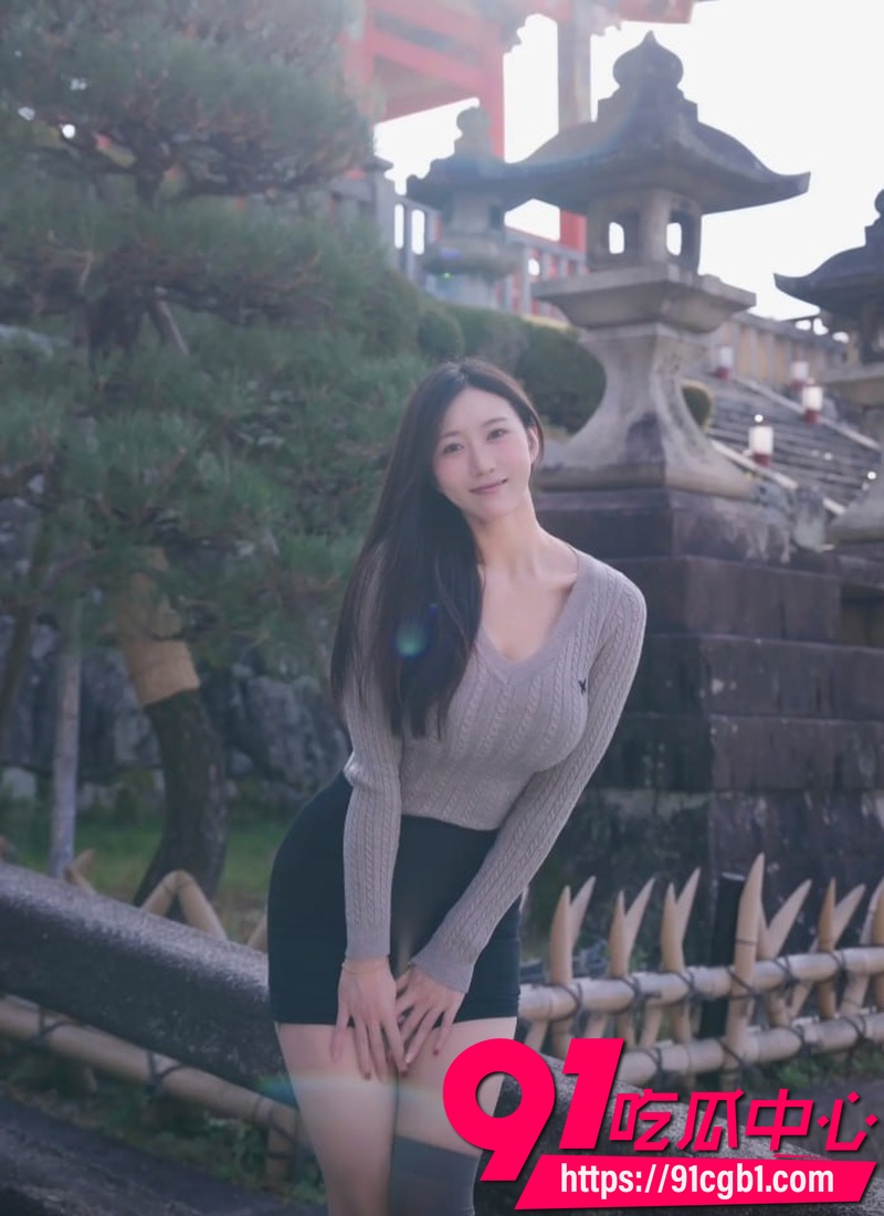 斗鱼小小玉酱付费高价群定制 擦边诱惑骚舞cos服情趣装展示 美乳黑丝长腿福利满满1 斗鱼小小玉酱付费高价群定制 擦边诱惑骚舞cos服情趣装展示 美乳黑丝长腿福利满满1