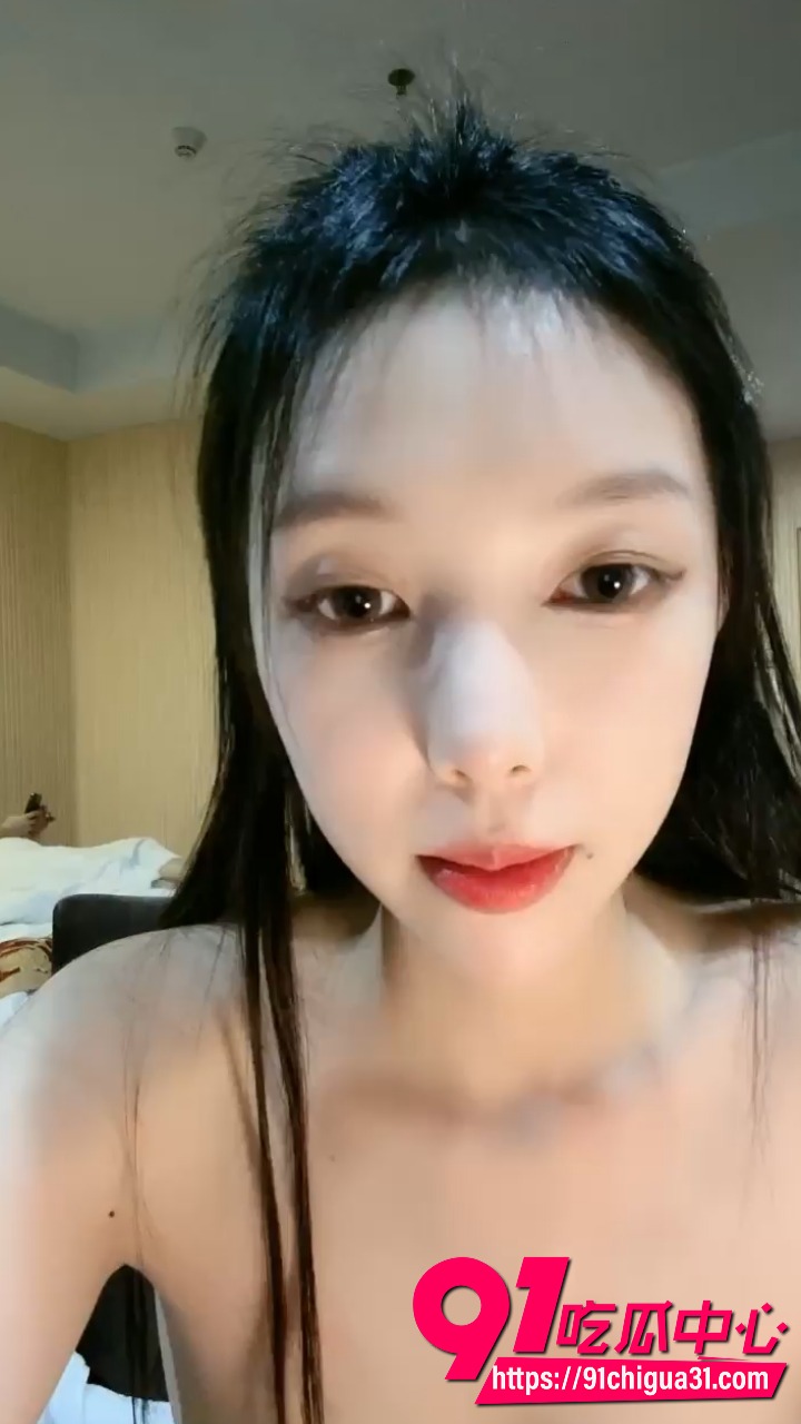 婀娜校花酒店无套骑乘1 婀娜校花酒店无套骑乘1