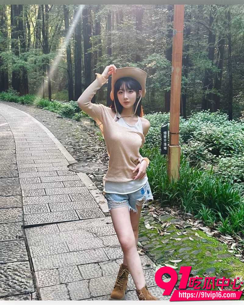 快手252万粉主播摇童  34