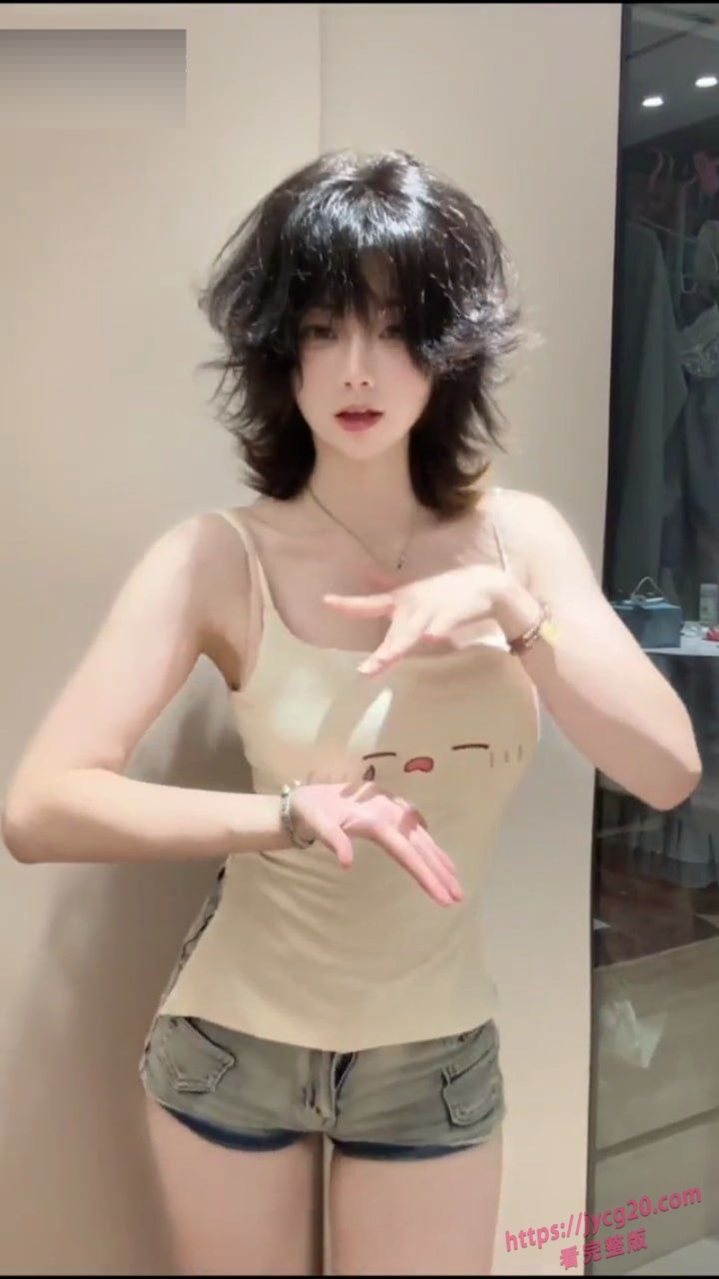 抖音网红星野私拍泄密 献身鱼哥享受后入服务 露脸实拍太上头啦！
