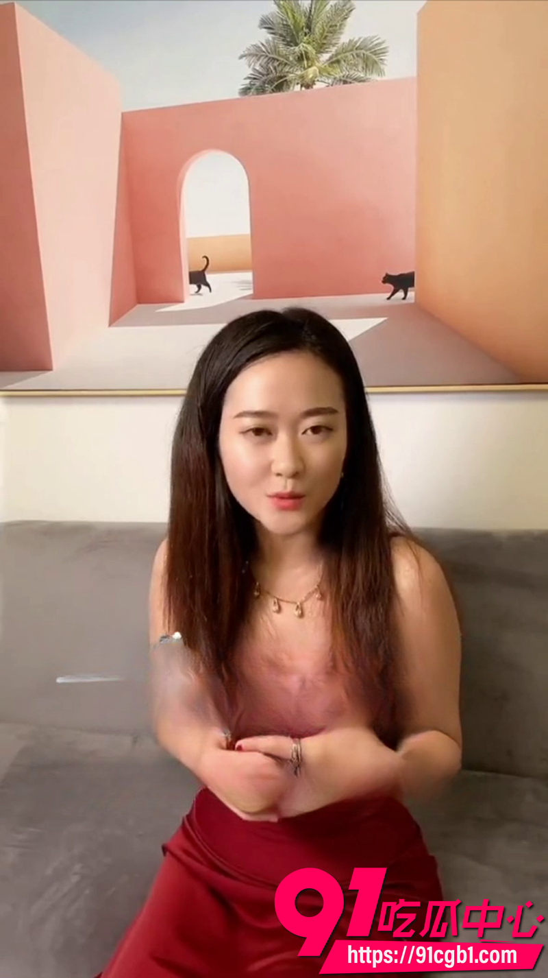 李熙墨101个性知识视频系列持续更新 熟女魅力避孕套使用后入体感等话题引发热议3