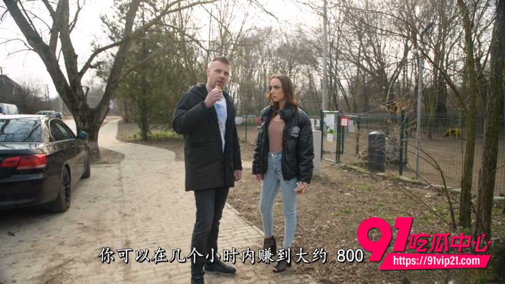 爱丽丝AliceZaffyre为了挣钱 出卖身体下海拍片 让绿帽男友负责拍摄自己的性爱画面