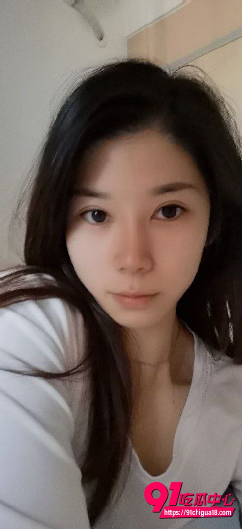 广西王莉莎性爱视频流出17
