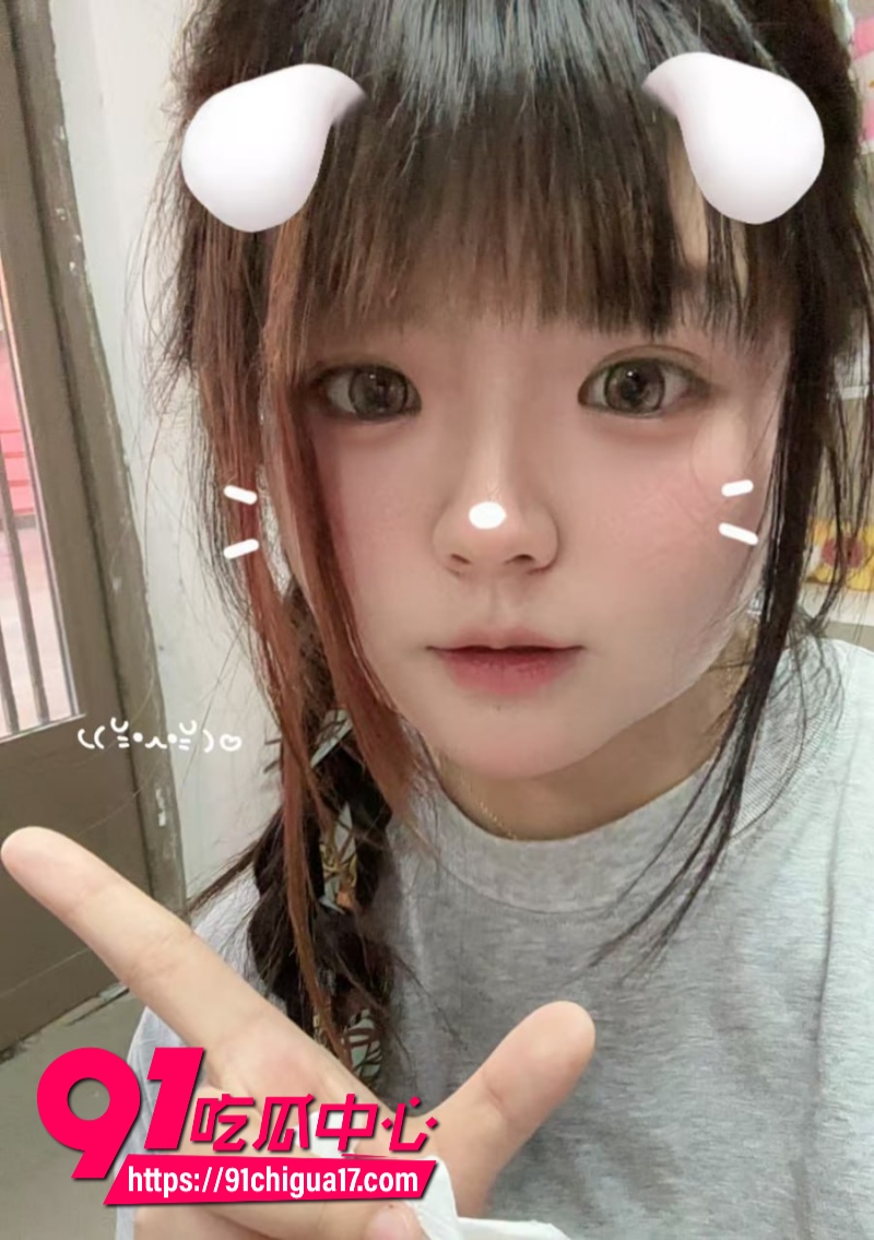 郑州母狗夏楠婷调教第二弹过年期间让她全裸取快递7