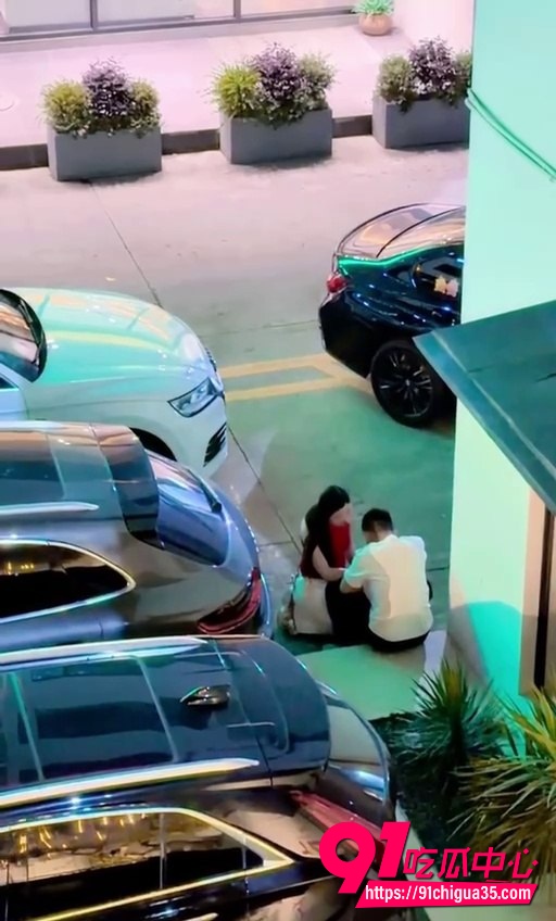 少妇出轨被抓现场4