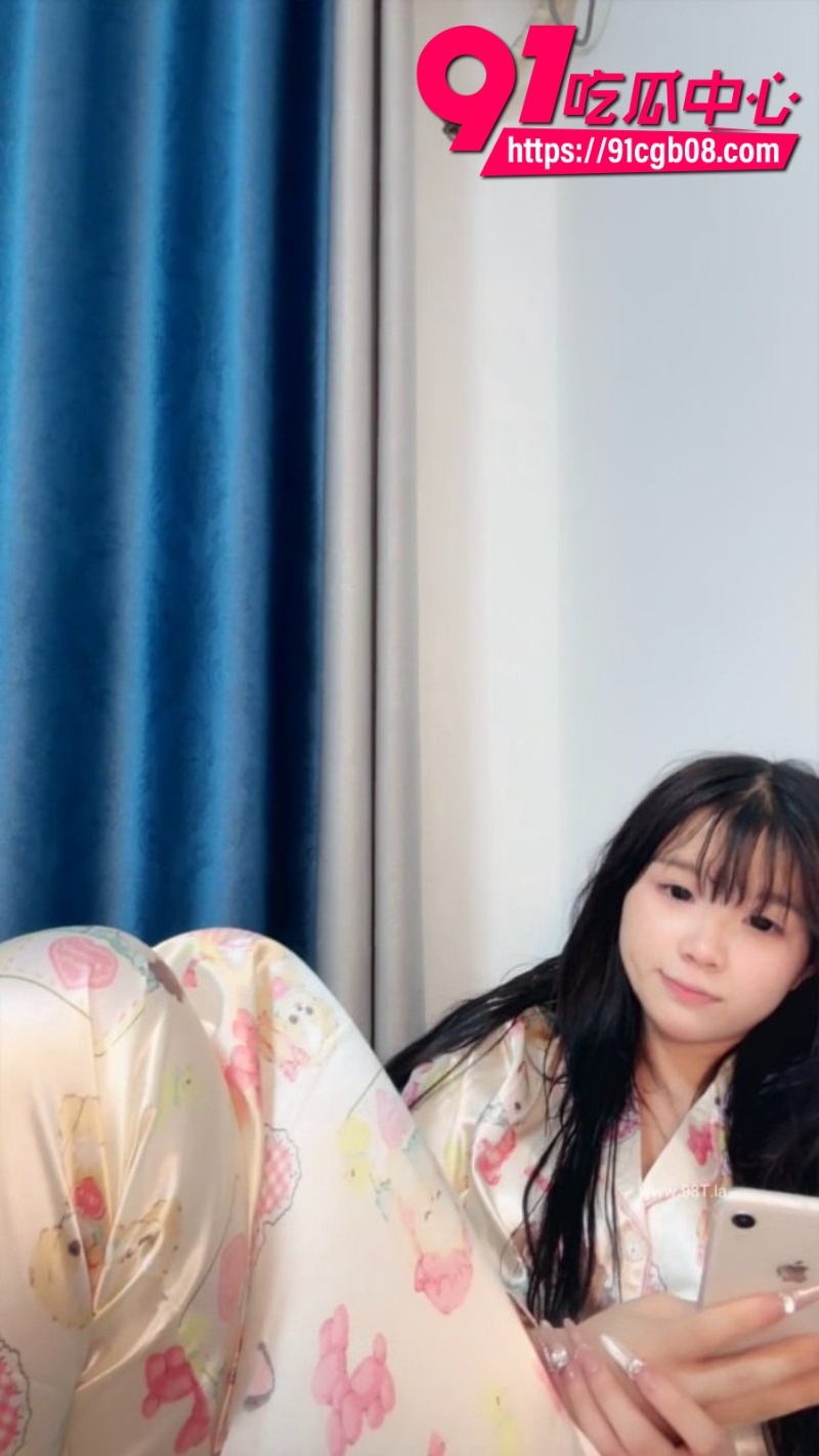 新人姐妹花“双马尾白丝6 新人姐妹花“双马尾白丝6