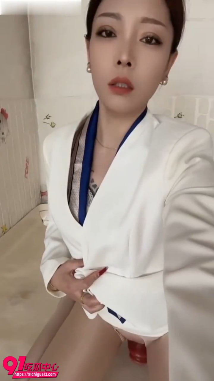 抖音擦边网红小梅3