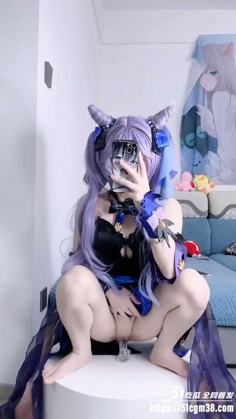 反差福利姬兔三岁 2watermark