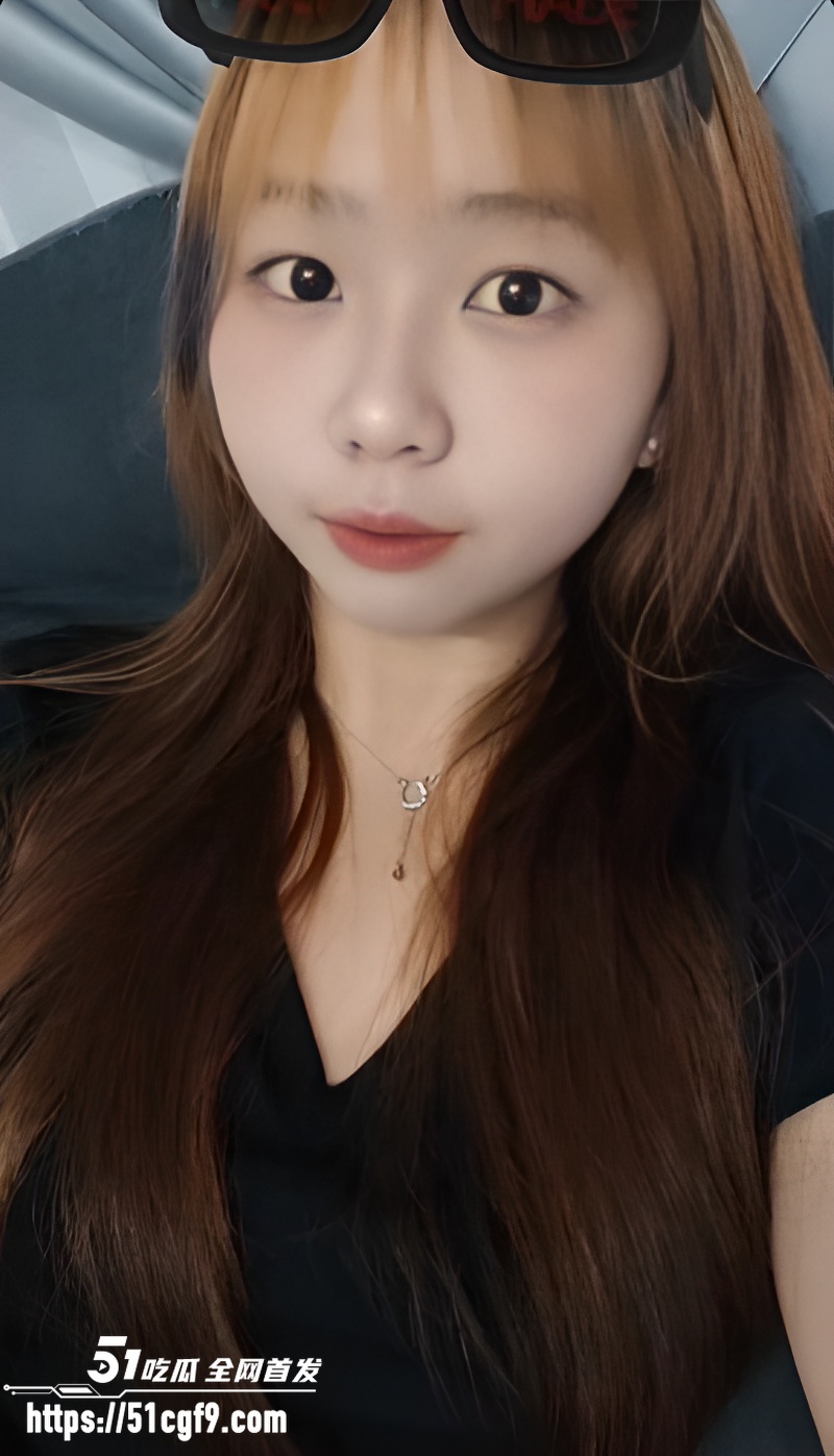 纹身巨乳小太妹 1