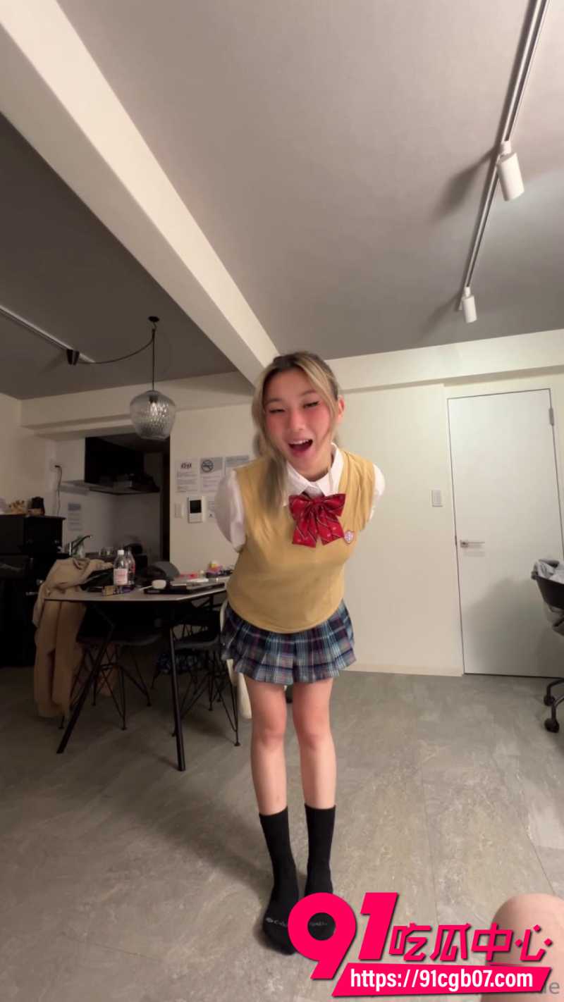 Lillienue私密JK Cos欧美角色 打飞机口交啪啪挑逗高潮！ 这反差羞耻快感太炸了吧！