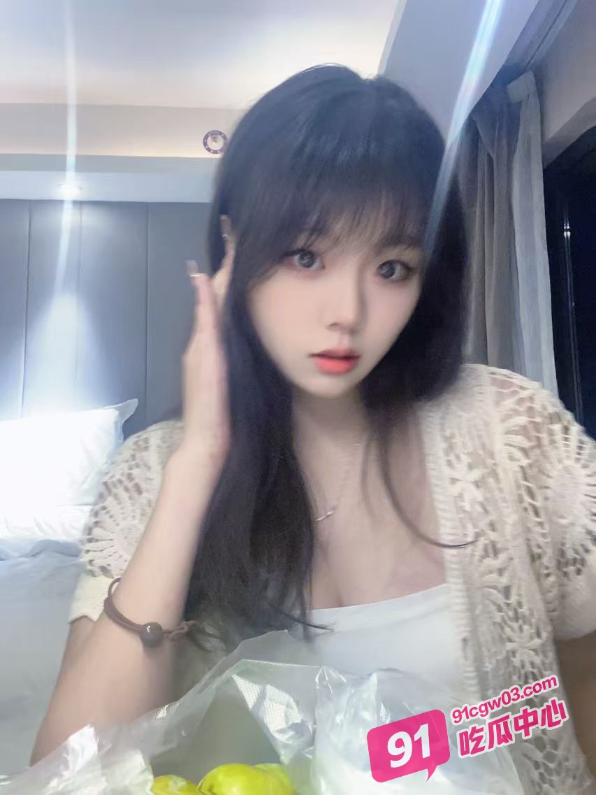 河南小女友郭晓慧被同班男友带回家玩弄 沉迷爱情的妹妹被中出爆插！ 配图3