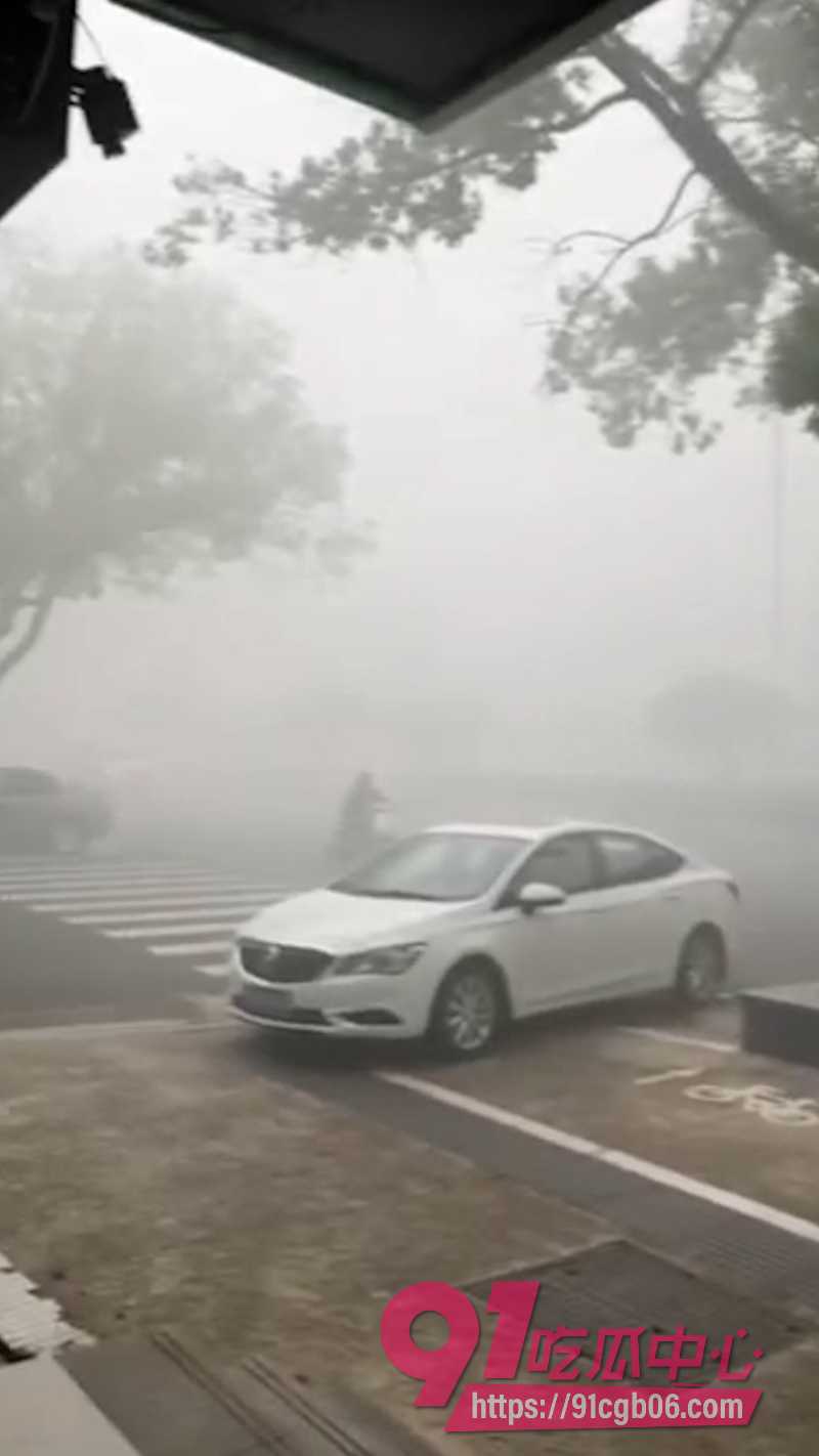 澄星股份江阴工厂突发火灾5